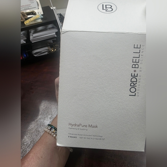 NWT - Lorde + Belle HydraPure Mask (Box Of 8) - Picture 3 of 7